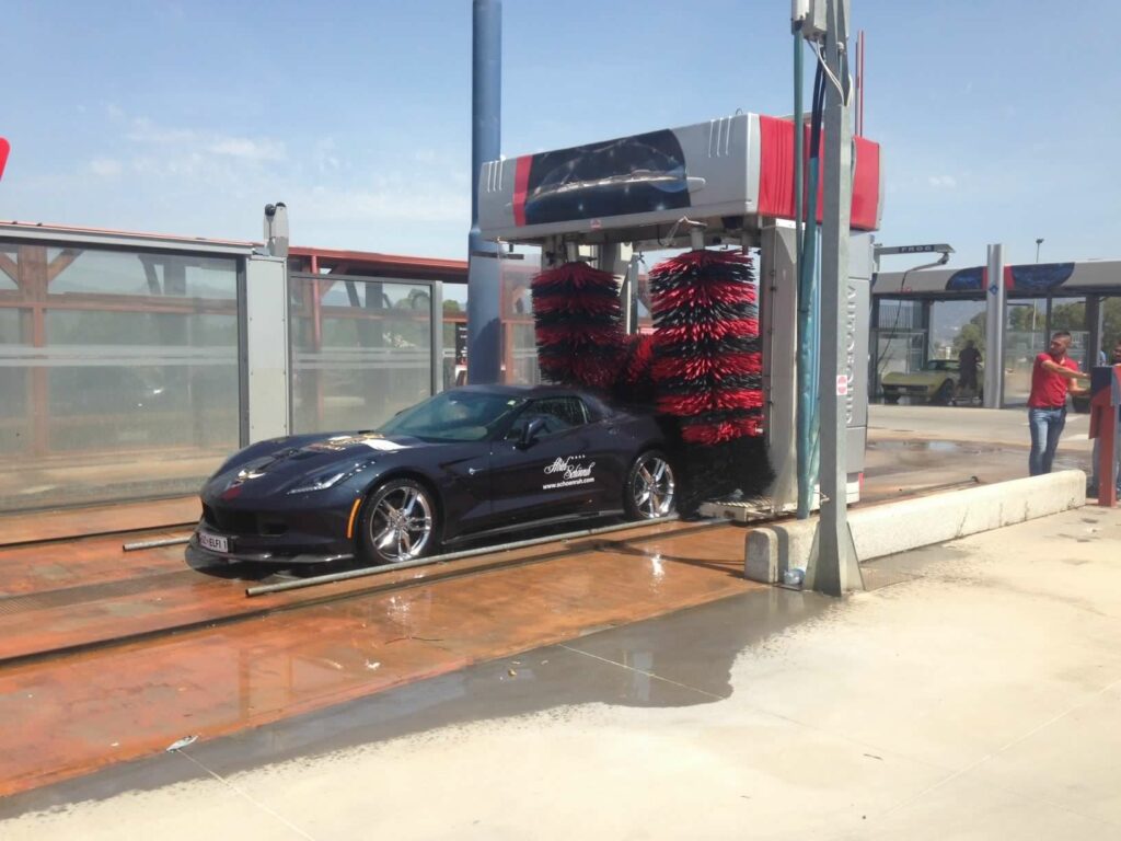 Autolavaggio Distributore Wash Service